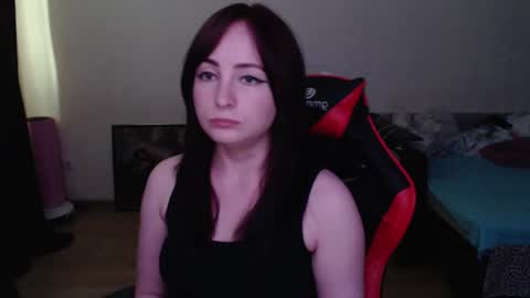 Snapshot of laralianna chatting on July 6, 2026, 3:03 pm Laralianna online show from July 6, 2026, 3:03 pm
