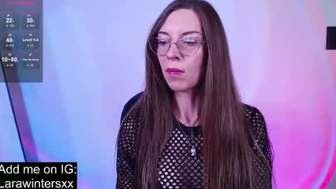 Snapshot of larawinters chatting on November 26, 2025, 10:00 pm larawinters online show from November 26, 2025, 10:00 pm