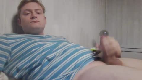 largebit17 online show from March 31, 2026, 6:08 pm