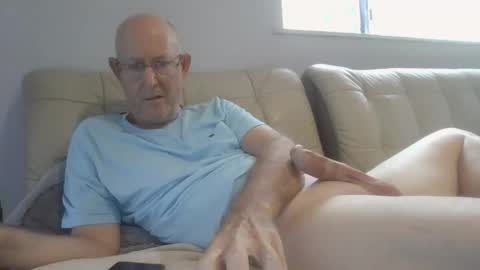 largerthan-   say hi on entry online show from March 8, 2026, 1:03 am