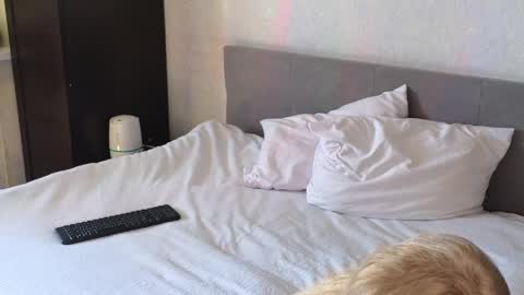 Snapshot of larine_morgan chatting on April 11, 2026, 7:35 am LarineGMT7 UTC6 online show from April 11, 2026, 7:35 am