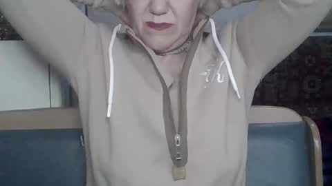 Snapshot of larisaq4ugo24 chatting on February 4, 2026, 7:25 am larisaq4ugo24 online show from February 4, 2026, 7:25 am