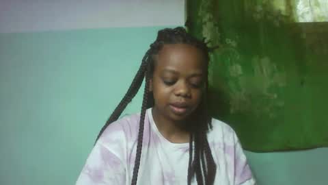 larissa645771 online show from January 17, 2026, 4:39 am