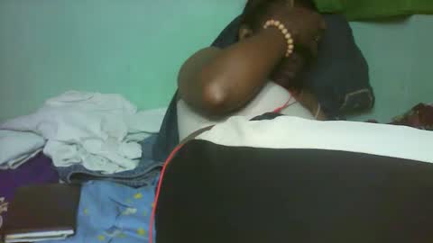 larissa645771 online show from March 9, 2026, 6:12 pm