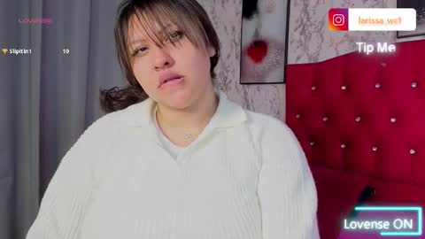 larissa_antonella online show from December 5, 2025, 3:26 am