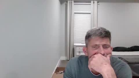 larry77733217 online show from December 17, 2025, 2:17 am