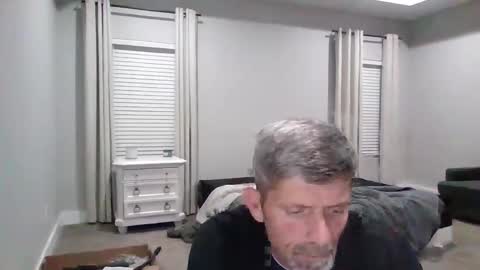 larry77733217 online show from April 2, 2026, 4:21 am