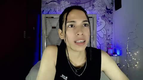 Snapshot of larry_craft chatting on April 29, 2026, 10:38 pm larry online show from April 29, 2026, 10:38 pm