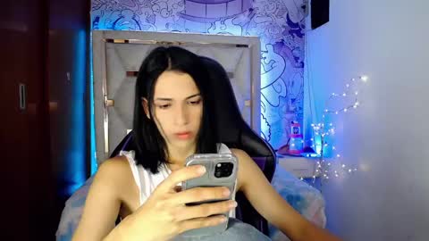 Snapshot of larry_craft chatting on May 19, 2026, 11:22 pm larry online show from May 19, 2026, 11:22 pm