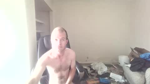 Snapshot of larryjamesgolf3 chatting on August 3, 2026, 2:11 pm larryjamesgolf3 online show from August 3, 2026, 2:11 pm