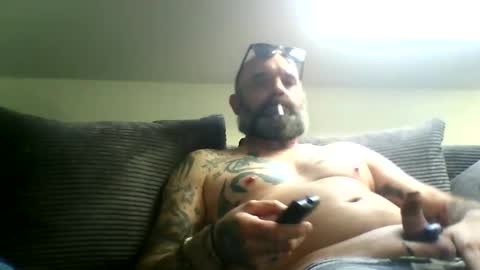 larsvegas1895 online show from January 7, 2025, 11:16 am