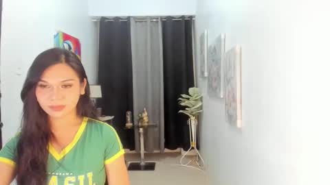 Snapshot of lartvier69xxx chatting on April 25, 2026, 9:56 am larth online show from April 25, 2026, 9:56 am