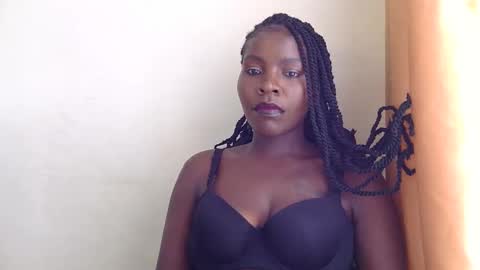 Snapshot of larvy12 chatting on November 8, 2025, 5:51 am larvy12 online show from November 8, 2025, 5:51 am