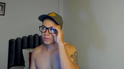 lass_nazar online show from February 6, 2025, 2:22 am