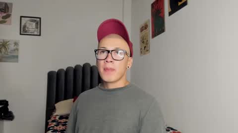 lass_nazar online show from October 9, 2025, 1:14 am