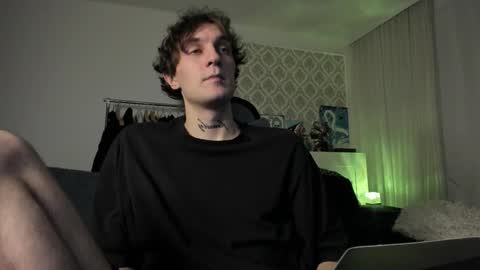 Snapshot of lastnight4you chatting on October 4, 2025, 9:57 pm acie online show from October 4, 2025, 9:57 pm