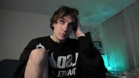 acie online show from November 10, 2025, 2:54 am