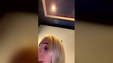 Roxy blue online show from February 16, 2026, 6:31 am