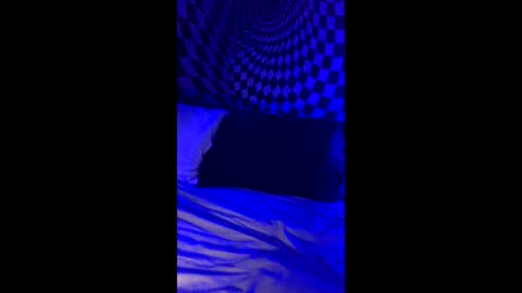 latex4grandpa online show from April 6, 2026, 3:59 am