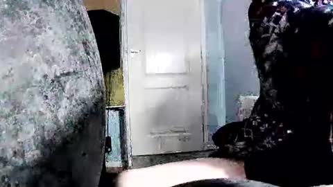 Snapshot of latexchris77 chatting on February 19, 2026, 9:27 am latexchris77 online show from February 19, 2026, 9:27 am