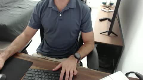 latexdave84 online show from November 19, 2025, 2:00 am