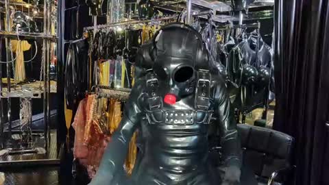 Snapshot of latexlover202 chatting on February 2, 2025, 10:17 pm latexlover202 online show from February 2, 2025, 10:17 pm