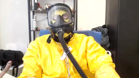 Snapshot of latexslaafboy2 chatting on March 6, 2025, 8:30 am latexslaafboy online show from March 6, 2025, 8:30 am