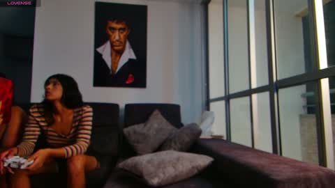 Snapshot of latin_couple77 chatting on January 10, 2025, 8:18 am Sara y Andy online show from January 10, 2025, 8:18 am