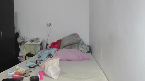 M E G A N  online show from December 3, 2024, 6:17 pm