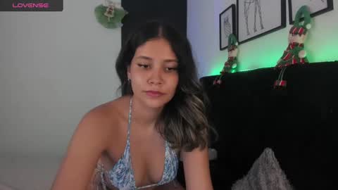 Snapshot of latina_col chatting on December 7, 2024, 8:38 pm Hanna online show from December 7, 2024, 8:38 pm