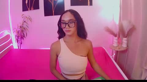 latina_kia online show from November 13, 2025, 7:40 am