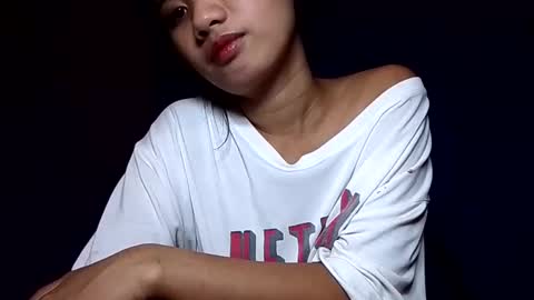 latina_shaine online show from June 9, 2026, 12:00 am