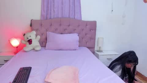 Martina online show from November 14, 2025, 8:46 am