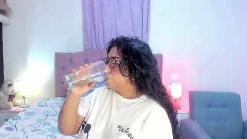 Martina online show from June 21, 2026, 4:37 am