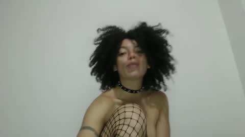 Snapshot of latinadreamy chatting on October 16, 2025, 1:50 am Latinacoka online show from October 16, 2025, 1:50 am