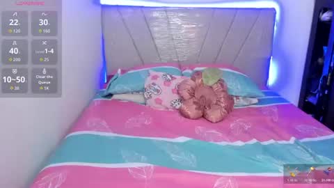 Snapshot of latinamav22 chatting on June 13, 2026, 8:29 pm latinamav22 online show from June 13, 2026, 8:29 pm