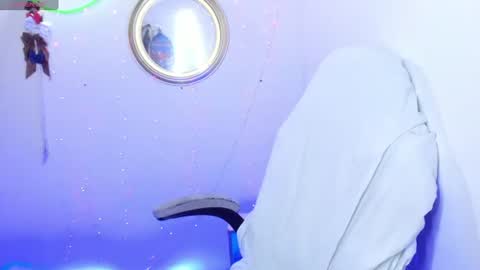 Snapshot of latinamav22 chatting on June 30, 2026, 10:55 pm latinamav22 online show from June 30, 2026, 10:55 pm