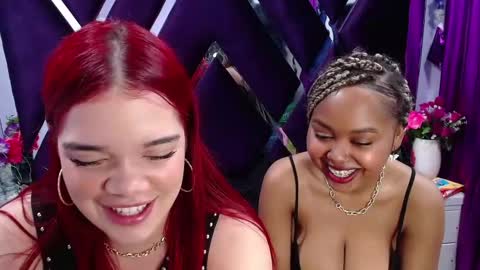 Snapshot of latinas_anales chatting on December 28, 2024, 5:14 pm latinas_anales online show from December 28, 2024, 5:14 pm