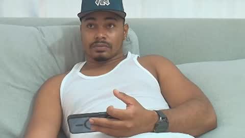 Snapshot of latinbbc_00 chatting on February 27, 2025, 1:49 pm latinbbc_00 online show from February 27, 2025, 1:49 pm