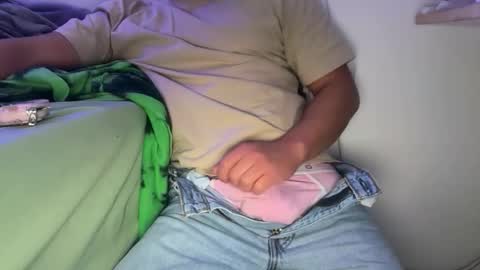 Snapshot of latinboiialexxx chatting on March 10, 2026, 12:26 am LATiNBOiiXXX online show from March 10, 2026, 12:26 am