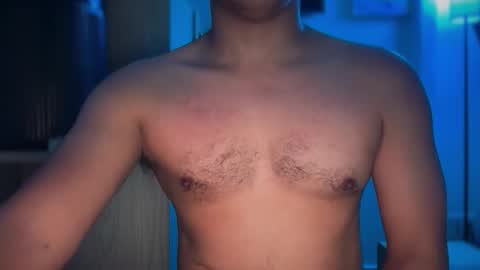 Snapshot of latinboiialexxx chatting on April 4, 2026, 3:16 am LATiNBOiiXXX online show from April 4, 2026, 3:16 am