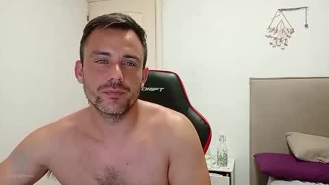 LatinBlueBoy online show from September 15, 2025, 9:59 pm