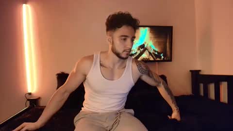 LatinBoyVIP  Colombian online show from April 21, 2026, 2:23 pm