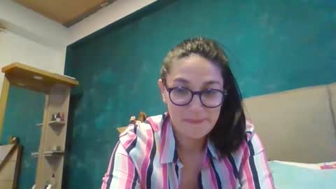 MatureAnita online show from March 10, 2026, 2:49 am
