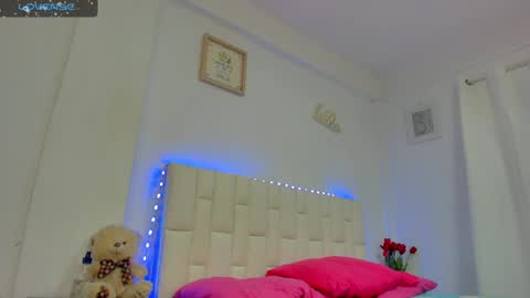 Vanessa online show from October 10, 2025, 2:10 am