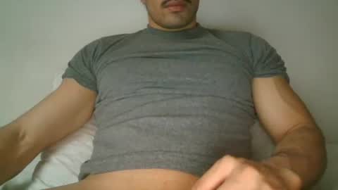 Snapshot of latinloveerx chatting on November 15, 2025, 4:36 pm latinloveerx online show from November 15, 2025, 4:36 pm