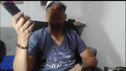 latinmartin254 online show from May 18, 2026, 5:46 am