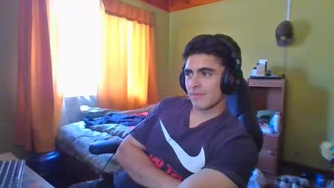 latinn_babe online show from January 31, 2025, 6:36 pm