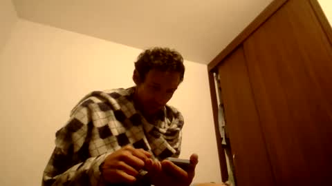 Snapshot of latinndexter chatting on November 17, 2025, 9:37 am DEXTER online show from November 17, 2025, 9:37 am