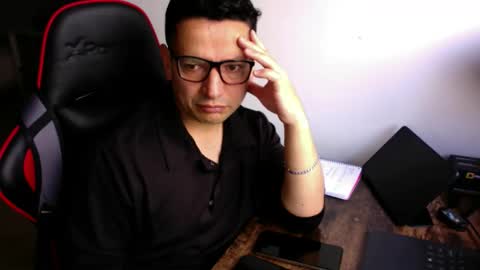 Snapshot of latino8484 chatting on October 14, 2025, 8:26 am latino8484 online show from October 14, 2025, 8:26 am